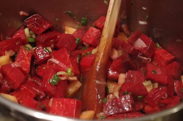 Preparazione ricetta rape rosse