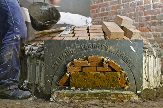 Un forno costruito da Stefano Ferrara