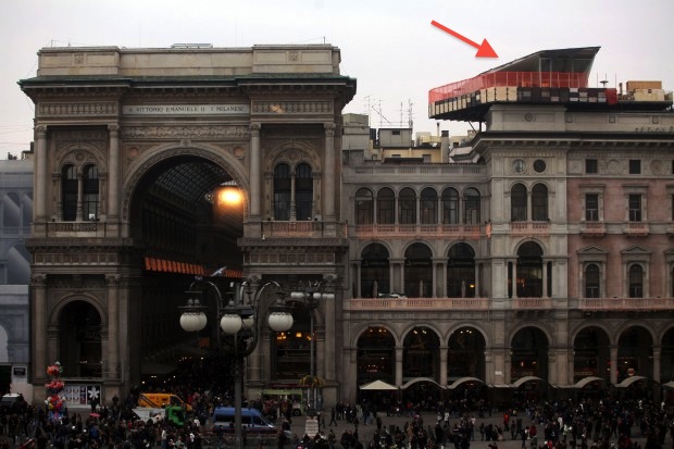 Il ristorante temporaneo Cube a Milano