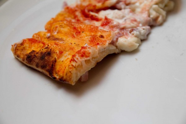 fetta-calzone-ripieno-sorbillo