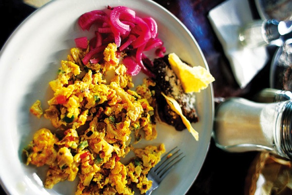 Uevos a la Mexicana Uevos a la Mexicana, cucina messicana