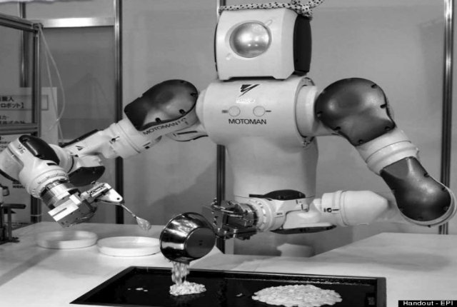 Torino: sushi servito da un cameriere robot