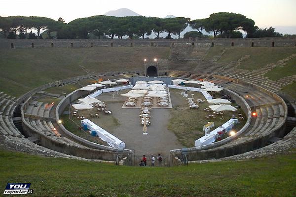 Pompei val bene una cena. A 20.000 euro