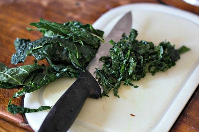 AFFETTA IL CAVOLO NERO