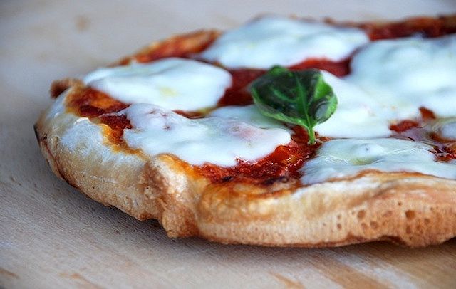 Pizza fatta in casa