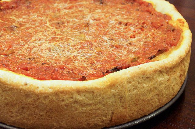 Chicago-Style-Deep-Dish-Pizza-5-of-6