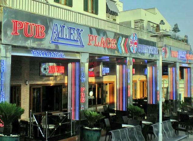 Alex Pub a Magaluf, Maiorca