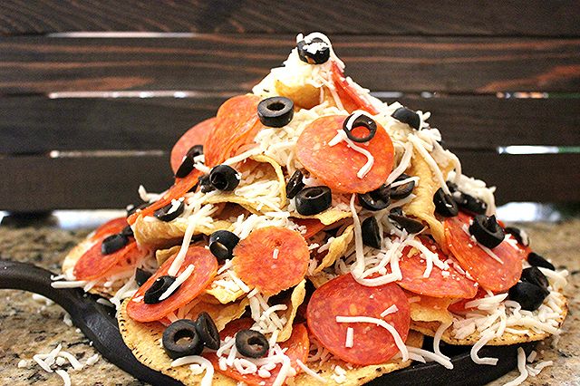 pizza, nachos