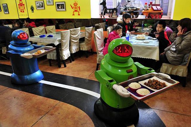 robot, camerieri, cina