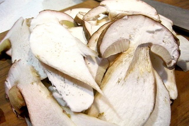 funghi porcini, fettine