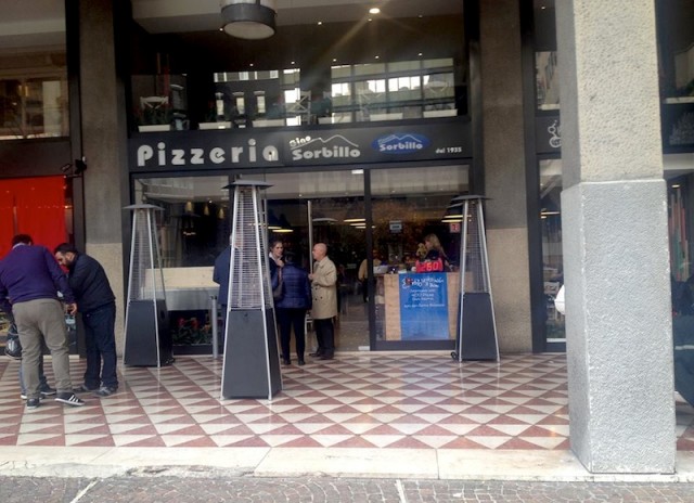 Pizzeria Sorbillo a Milano, contapizze elettronico