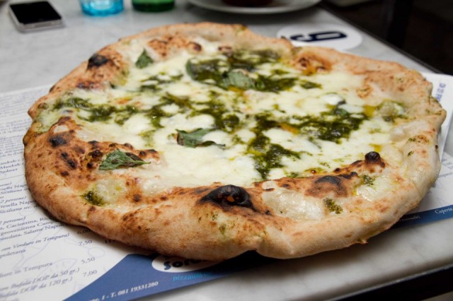 pizza sorbillo al duomo, milano