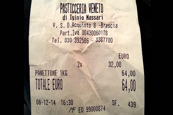 Panettone artigianale di Iginio Massari a 32 euro: sarà vero che più spendi più i panettoni sono buoni?