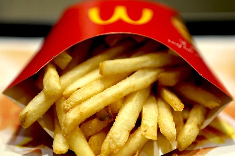 Patate fritte con 19 ingredienti: volevate saperlo voi clienti di McDonald’s ?