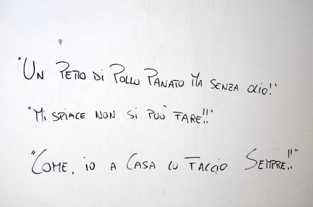 Un petto di pollo panato, ma senza olio! . Mi spiace non si può fare!! Come- Io a casa lo faccio sempre!!