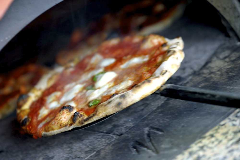 Pizza napoletana