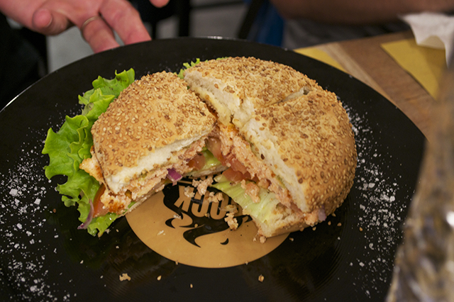 hamburger, salmone, rockburger, milano