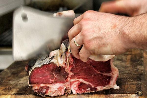 Bistecca alla Fiorentina: arriva il primo NFT dedicato a un piatto tradizionale italiano