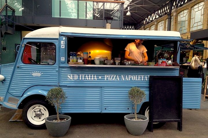 Cibo di strada: come aprire un food truck a Londra, vendere pizza napoletana e vivere felici