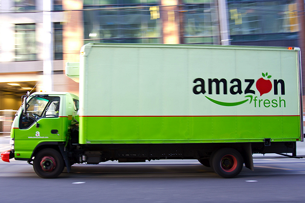 Amazon apre il negozio di alimentari: chi ha già fatto la spesa?