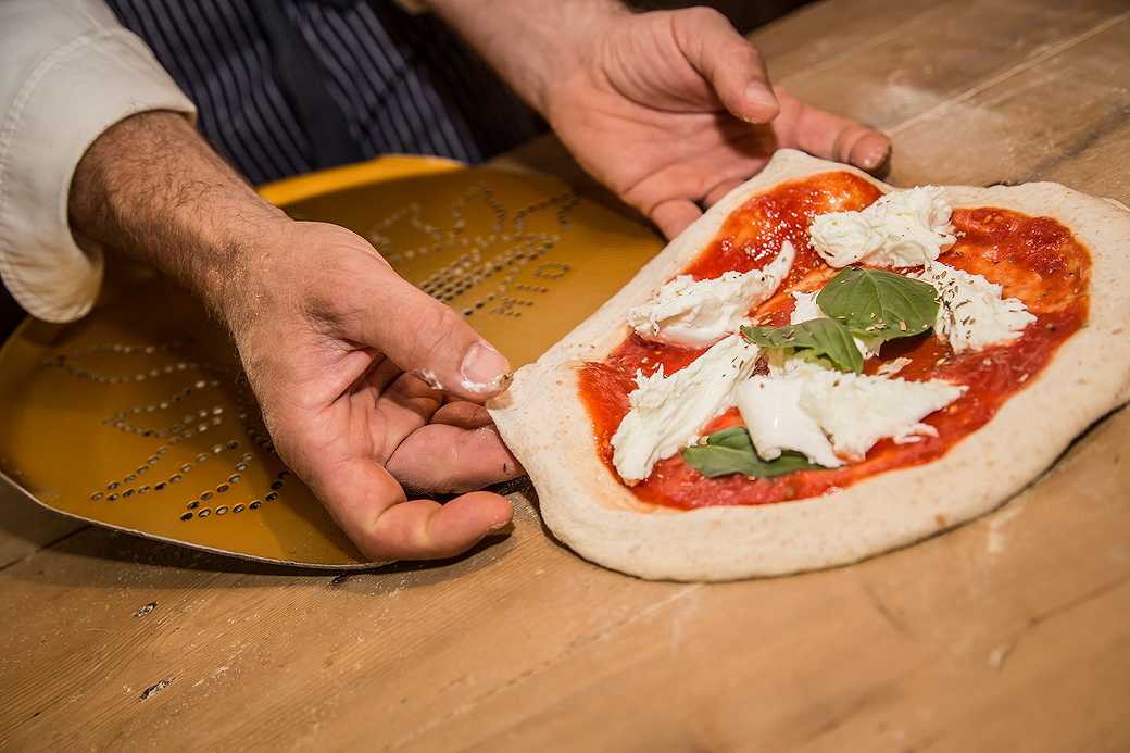 Pizza fatta in casa con il metodo Renato Bosco (aka il metodo giusto)