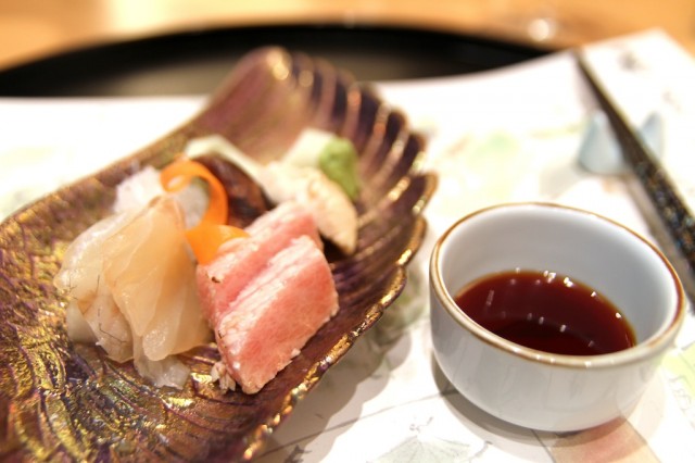 Minokitchi, sashimi