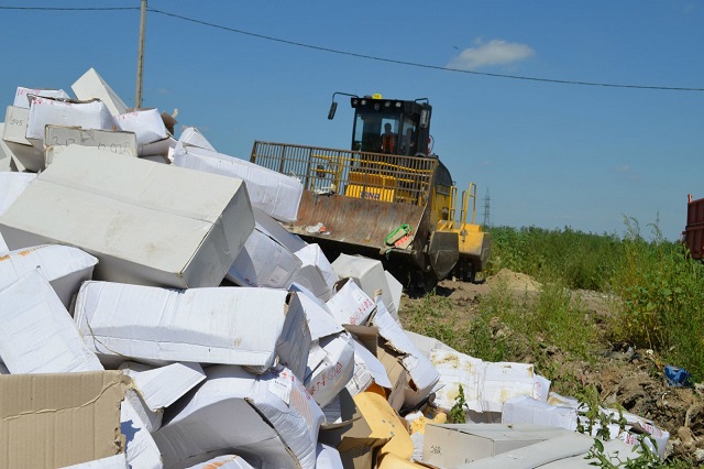 Russia: i bulldozer distruggono 319 tonnellate di cibo, anche italiano