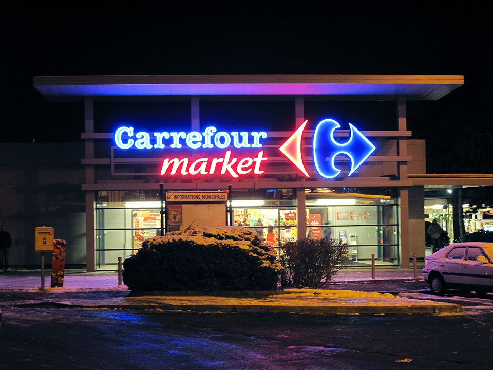 Supermercati: Carrefour spiega le motivazioni della cassa integrazione
