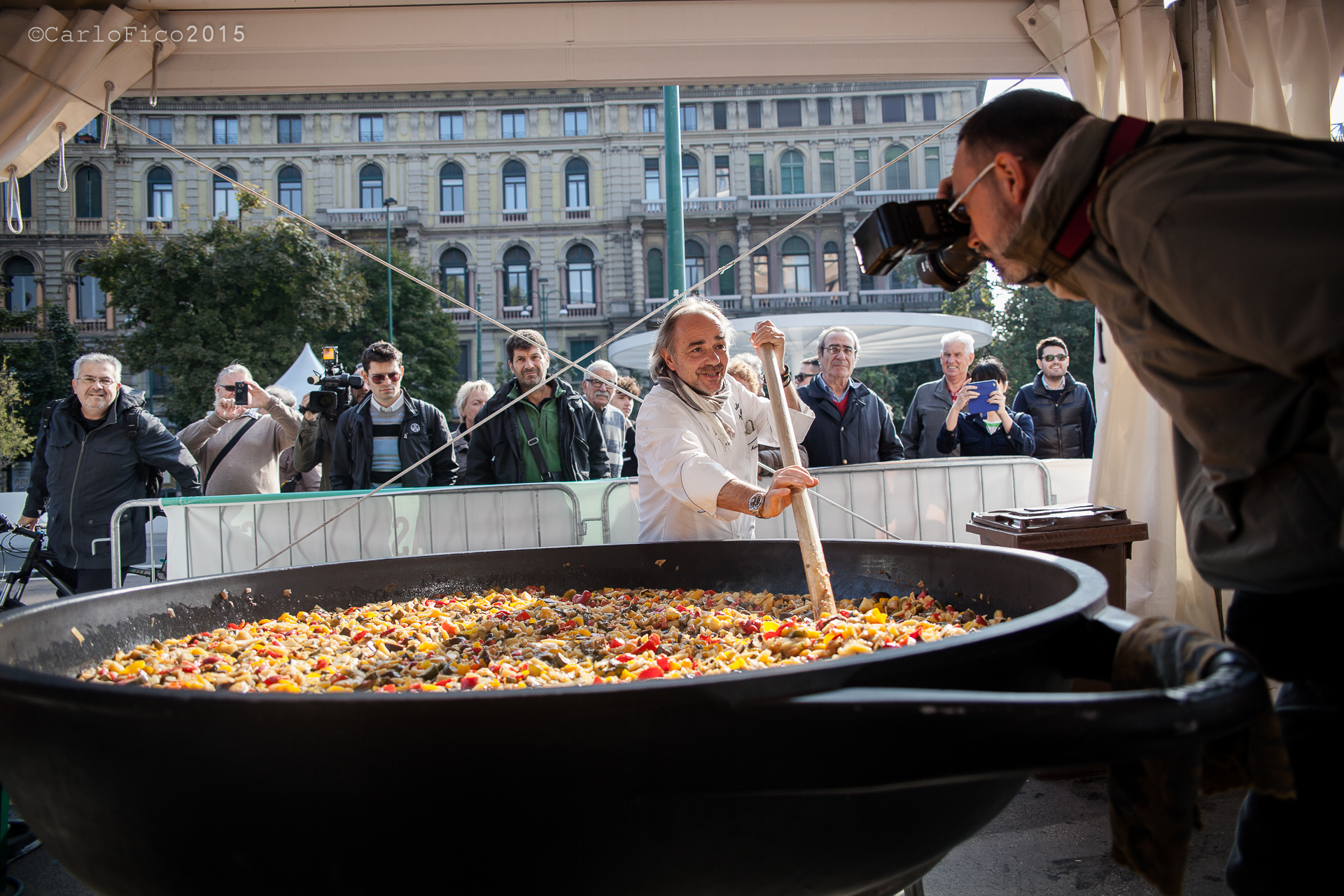 Feeding the 5000