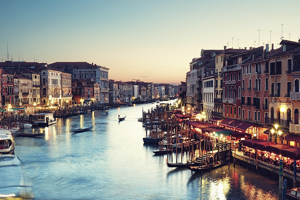 Mangiare e bere a Venezia: manuale di sopravvivenza