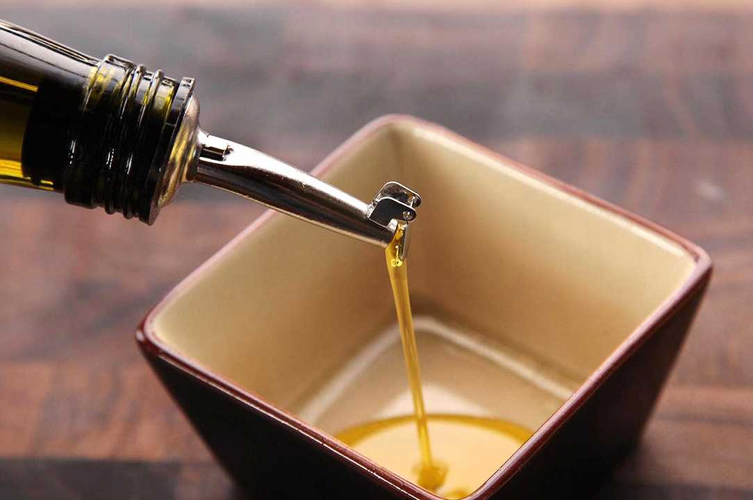 Guida all’olio: quali usare per fritture, sughi e insalate