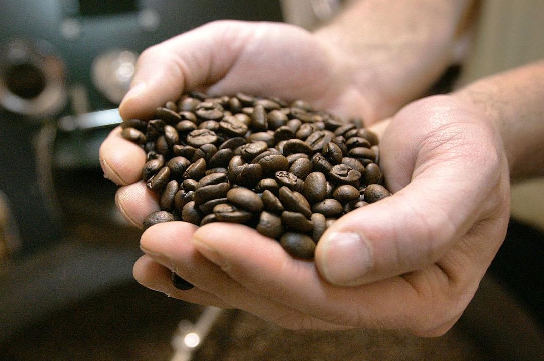 Quanti caffè deve fare il vostro barista del cuore se vuole guadagnare?