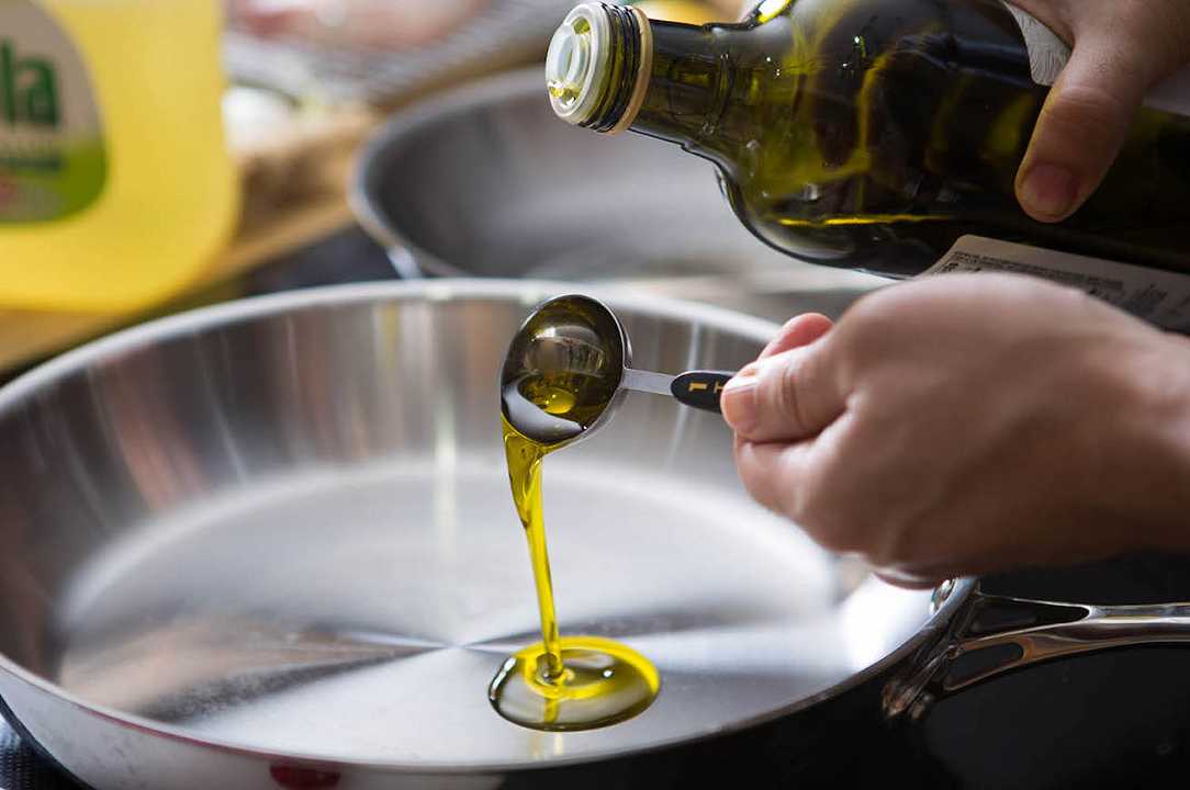 Olio extra vergine d’oliva: quali marche comprare al supermercato?