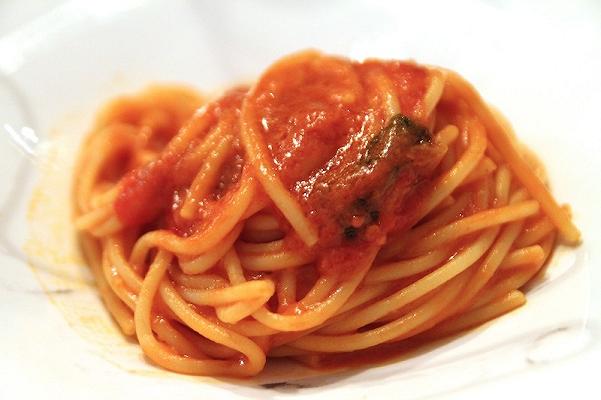 spaghetti al pomodoro, Cannavacciuolo, Novara, Bistrot