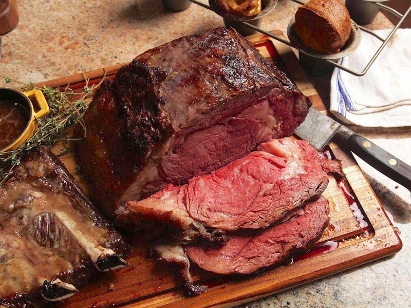 carne lasciata a temperatura ambiente