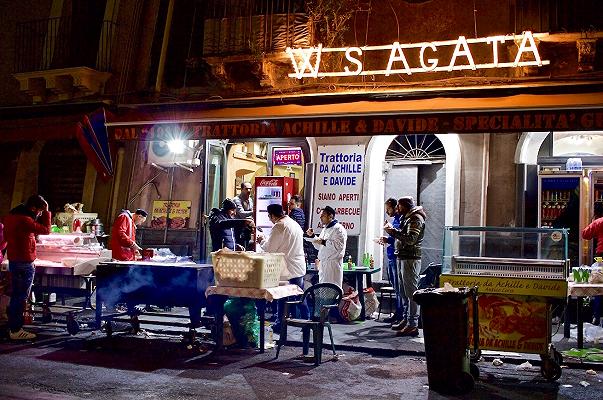 Festa di Sant’Agata a Catania: processione e street food