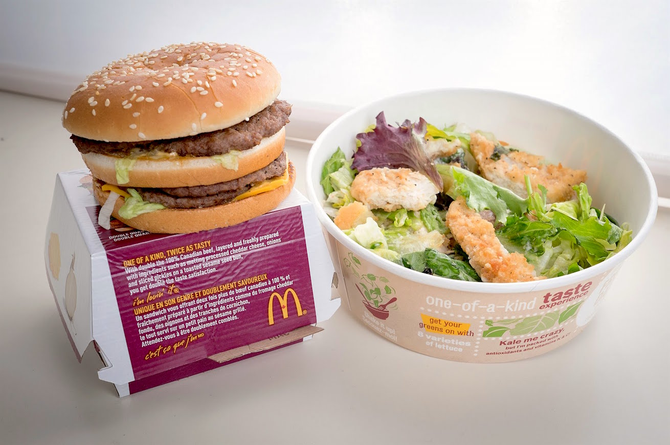 McDonald's insalata al kale e il Double Cheeseburger