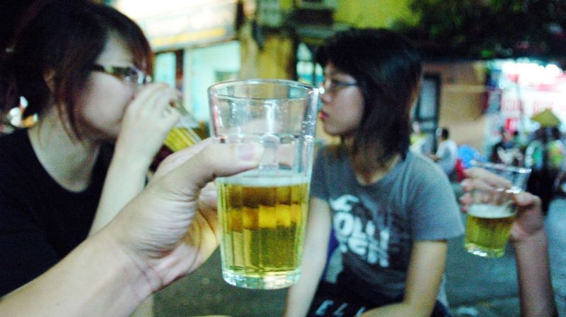 bia-hoi, drink, vietnam