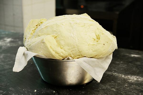 PASTICCIANDOSI: Pasta madre o lievito naturale