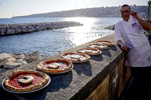 L’Italia vuole che l’Unesco renda giustizia alla vera pizza napoletana