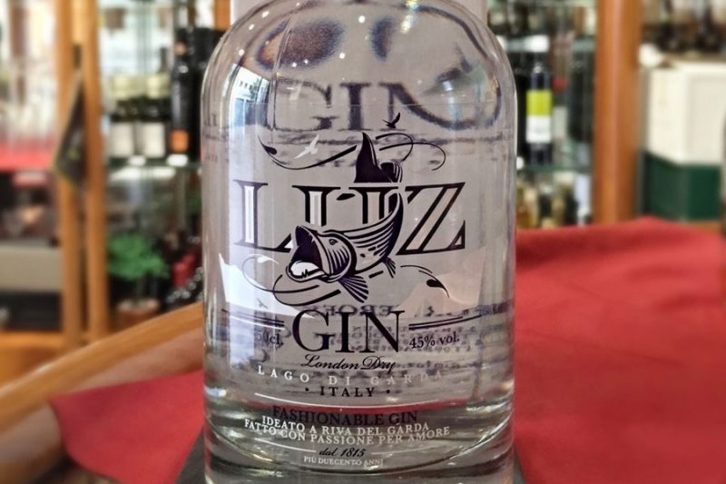 luz gin italiano artigianale