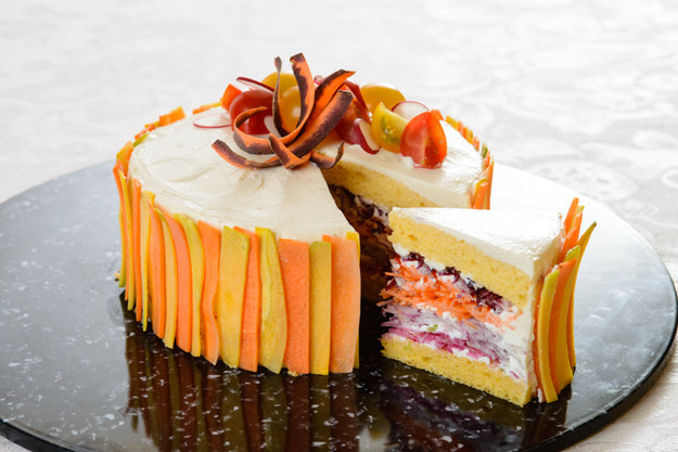 salad cake