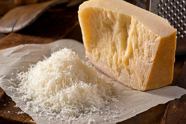 Parmigiano Reggiano: il test che scopre le truffe