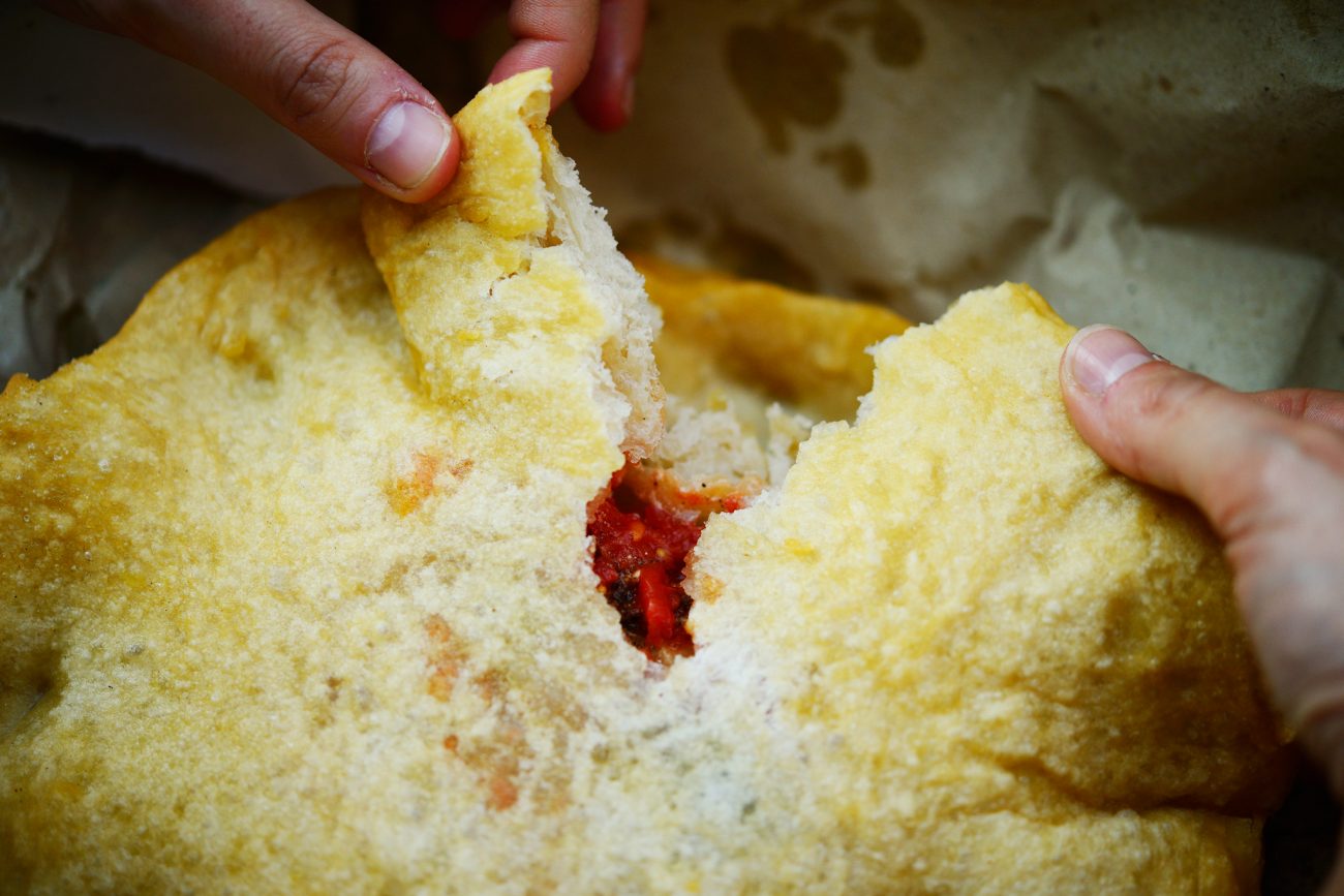 Napoli le 10 pizze fritte napoletane migliori Dissapore