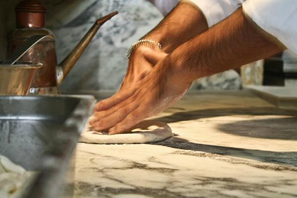 Pizzaiolo pluripremiato arrestato per spaccio nel napoletano