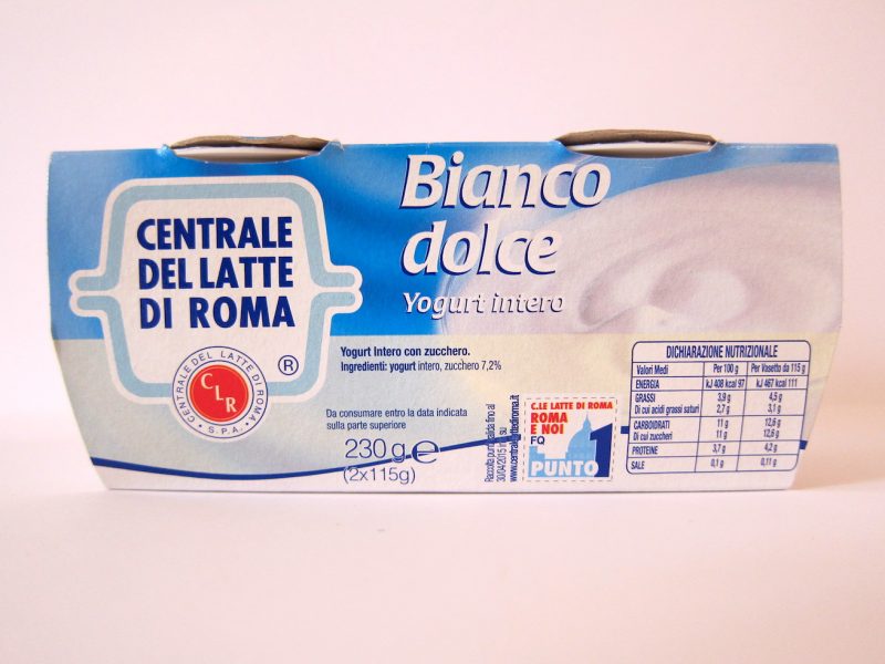 yogurt intero centrale del latte