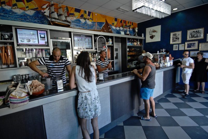 Bar De Luca Briga Marina Messina