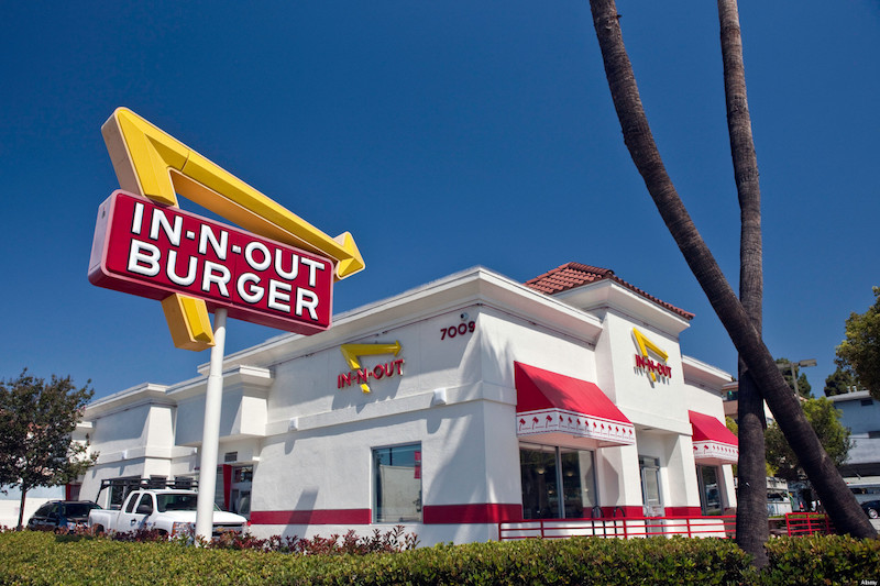 Usa: il fast food In-N-Out viola ripetutamente le norme anti Covid