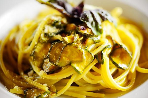 spaghetti alla nerano 11