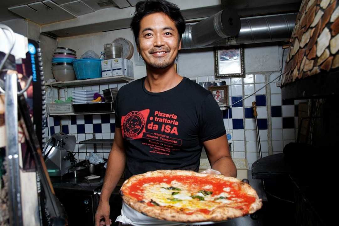 L’ossessione dei giapponesi per la pizza napoletana